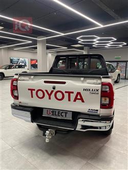 تويوتا هايلوكس